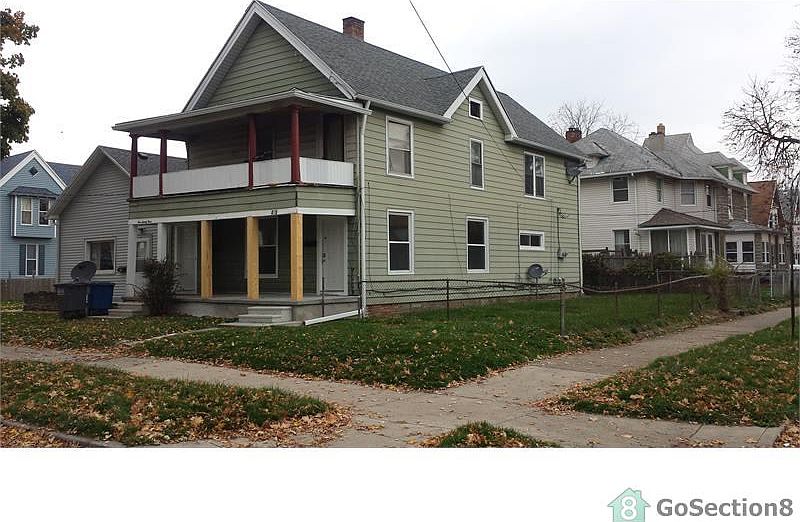 2nd image of 425 Parker Ave