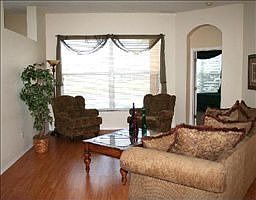 3rd image of 4951 Oldham St
