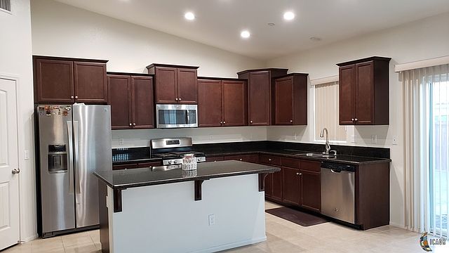 2nd image of 2319 Christi Ave