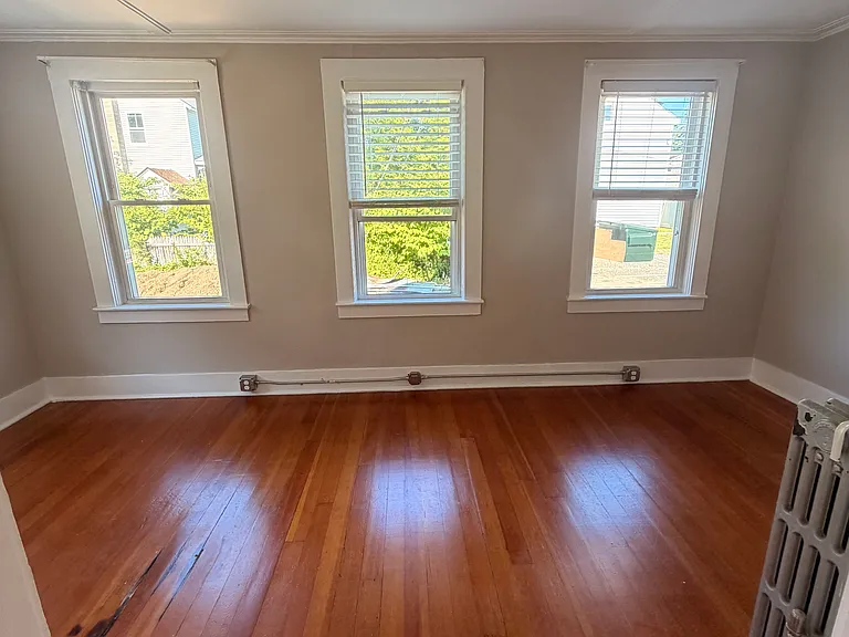 10 Green Ct — Photo 4