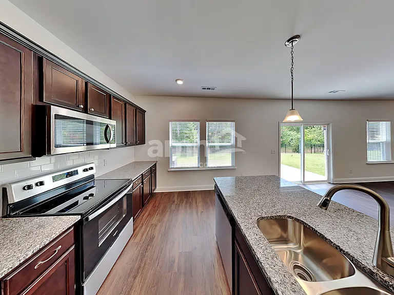 5944 Hagar Valley Dr — Photo 3