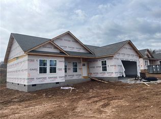 368 Winstead Rd, West Union, SC 29696