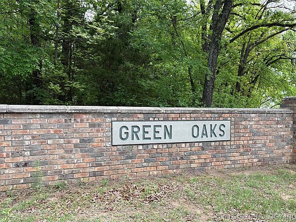 2nd image of 92 White Oak