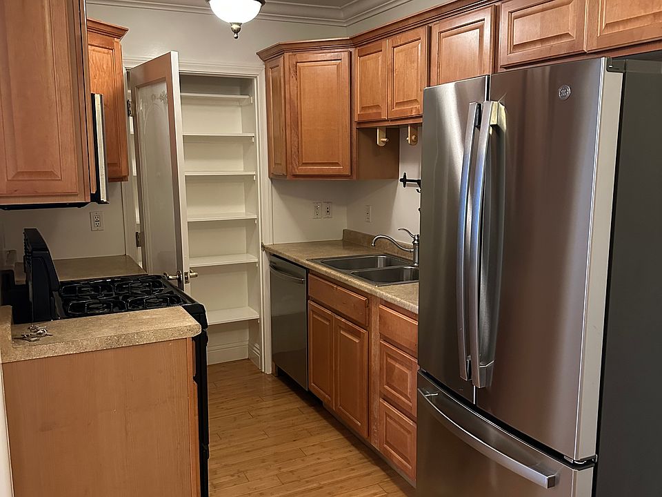 Cook's Kitchen