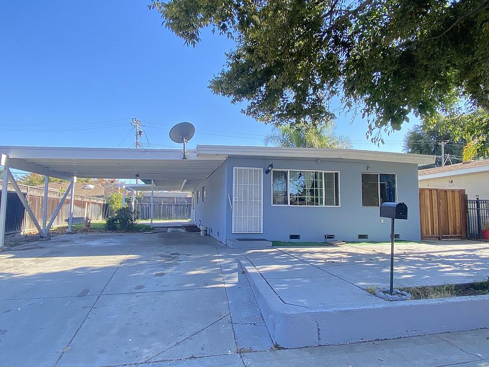 1st image of 2236-2238 Lyons Dr