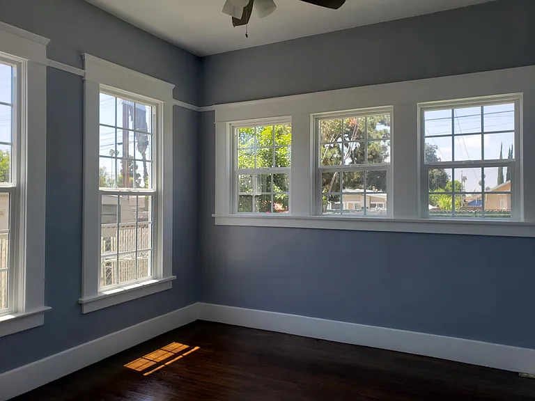 653 Washington Ave — Photo 8