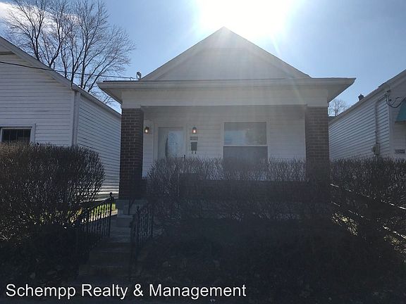 3rd image of 2824 Saint Xavier St