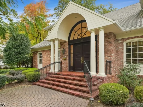 80 Slope Dr, Millburn Twp., NJ 07078