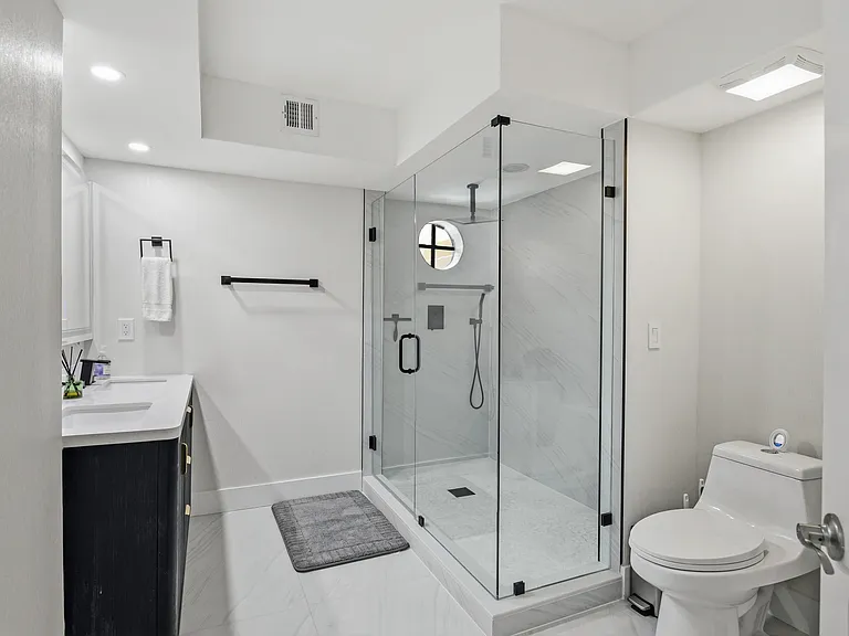 17372 Boca Club Blvd #408 — Photo 6