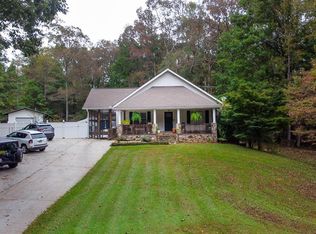 3320 Hutcheson Ferry Rd, Whitesburg, GA 30185