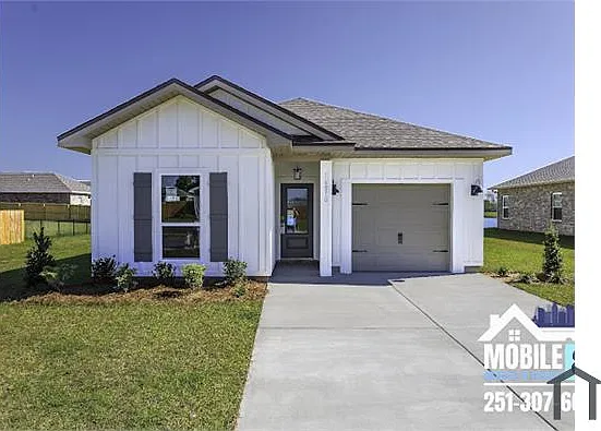4 bed, 2000 sqft, $1,998 — Photo 2