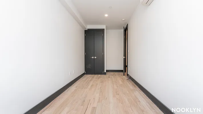 Rented by Nooklyn NYC LLC | media 23