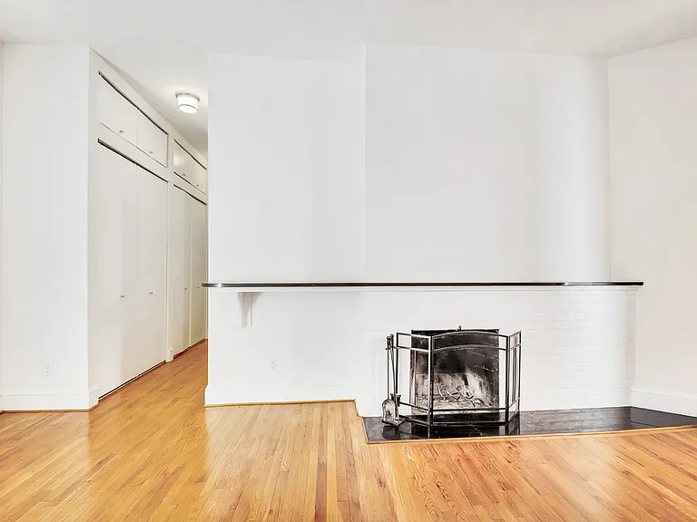 121 Madison Ave #9B — Photo 4