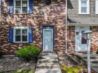 9666 Wedd Dr, Overland Park, KS 66212