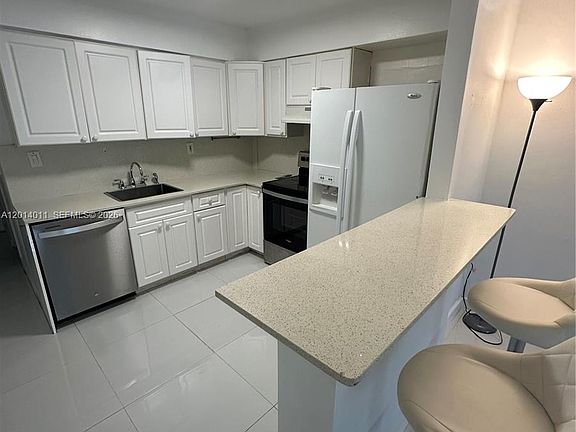 5th image of 1120 102nd St APT 4
