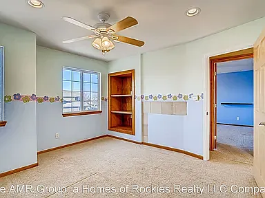 974 Diamond Rim Dr — Photo 3