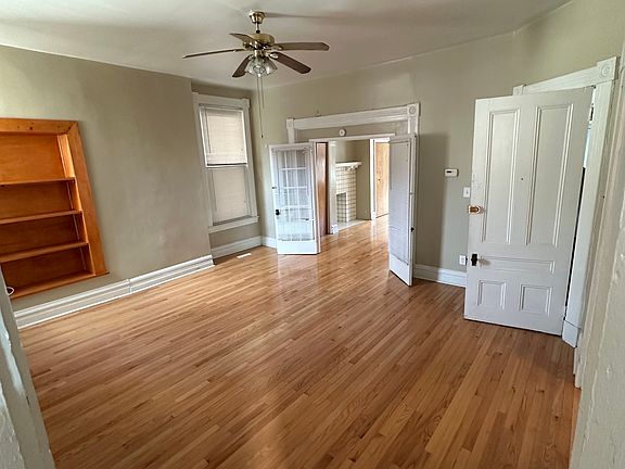 5th image of 328 Amber St #1PITTSBURGH