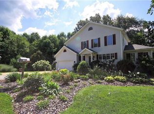 6488 Allyn Rd, Hiram, OH 44234