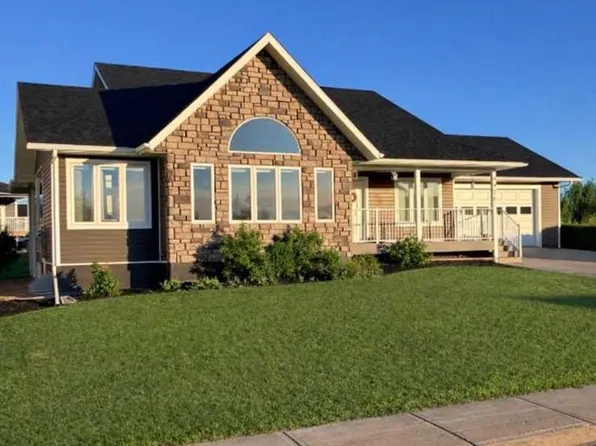 9926 E 110th St, Mackenzie County, AB T0H 2H0