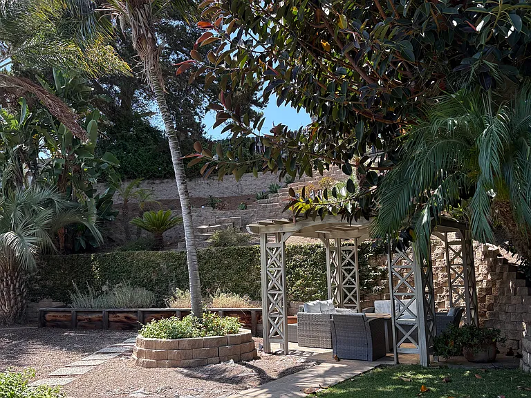 4810 Refugio Ave — Photo 16