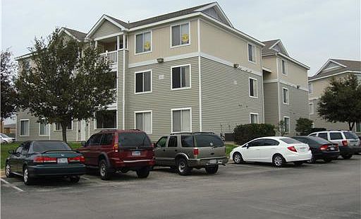 2nd image of 521 Southwest Pkwy APT 302