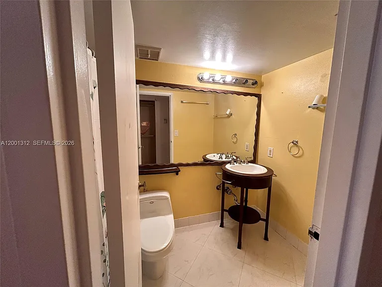 7601 E Treasure Dr #1612 — Photo 13