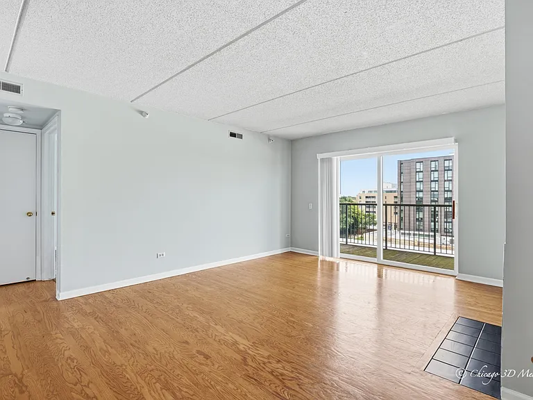 811 Chicago Ave #705 — Photo 5