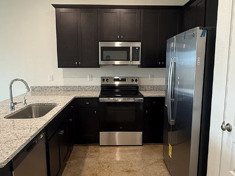 2015 Bear Grass Ridge Rd #A — Photo 4