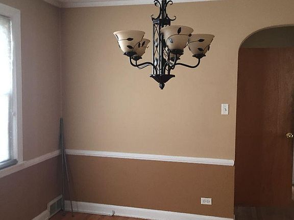 Dining room/ living room