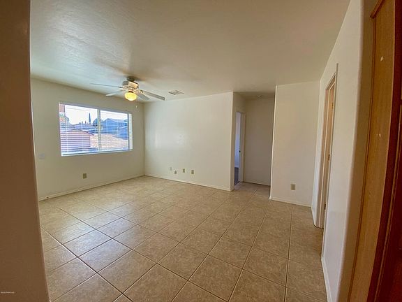 4th image of 8485 E Leigh Dr APT 2