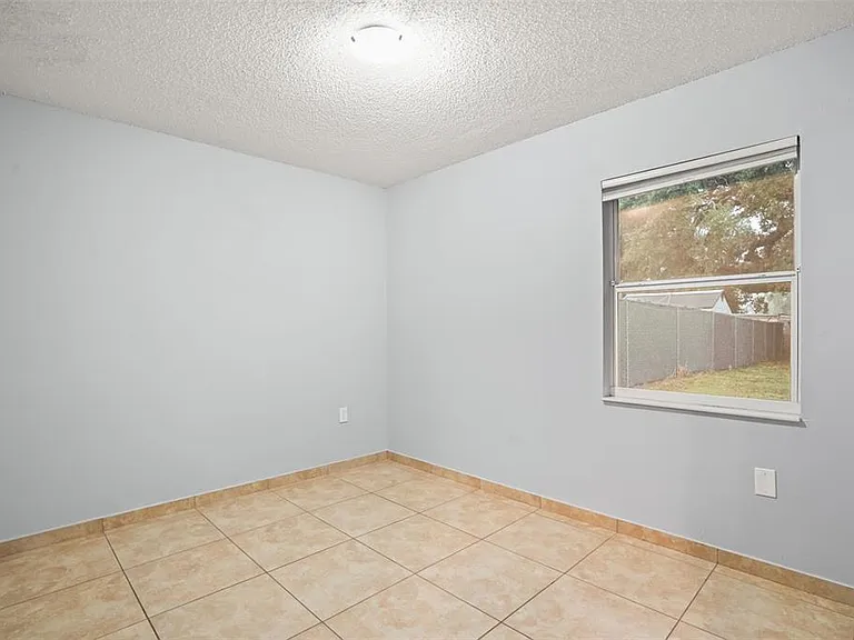 2720 S Sunrise Ct #2 — Photo 23