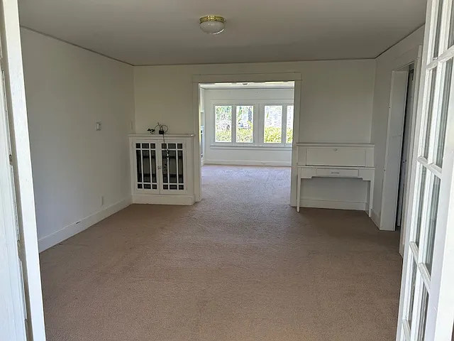 2 bed, 669 sqft, $3,850 — Photo 3