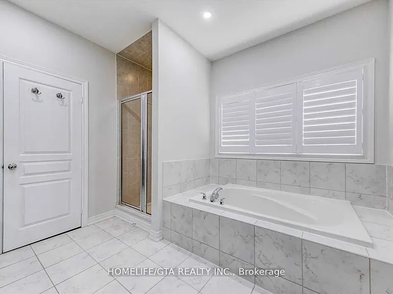 112 Elderslie Cres — Photo 25