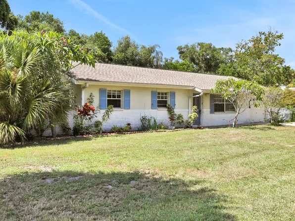 275 Nora Ave, Merritt Island, FL 32952