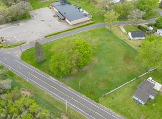 2245 Red Arrow Hwy, Benton Harbor, MI 49022