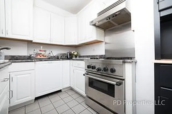 Rented by Grand Group Realty | media 19