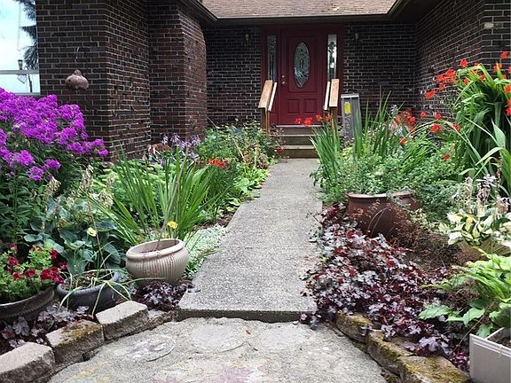 3rd image of 5410 220th St NW