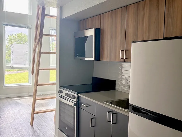 The Ellis Apartments — Photo 15