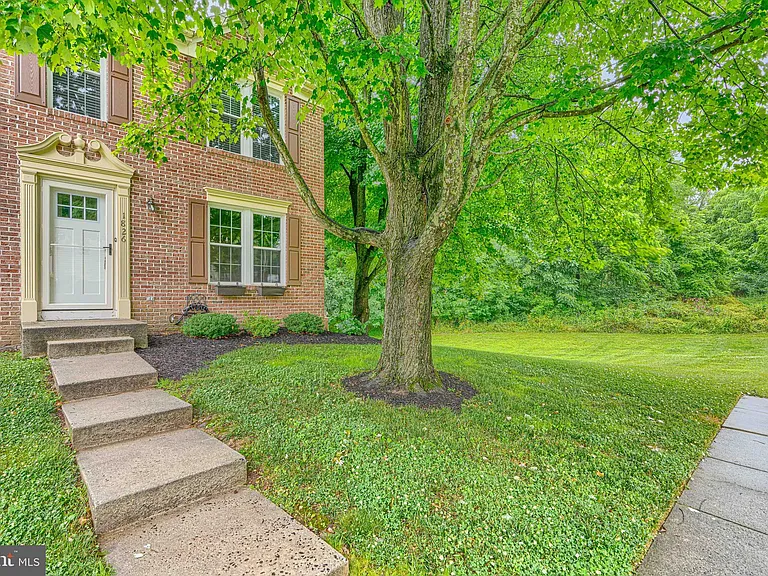 1826 Wye Mills Ln — Photo 1