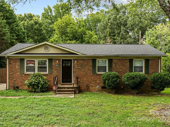3801 Sofley Rd, Charlotte, NC 28206