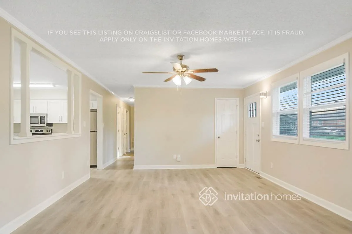 206 Park Ave Smithfield, NC 27577 — Photo 2