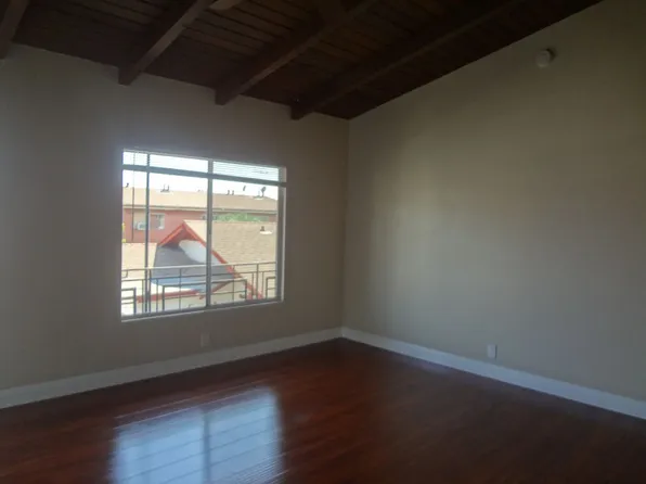 6346 Middleton LLC