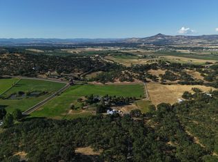 4359 Pioneer Rd, Medford, OR 97501