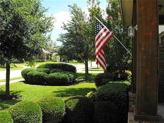 Front Yard (from front door)