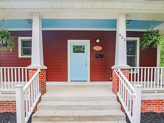 3rd image of 622 Fountain Ave