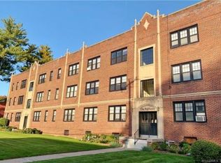 6 Highland St APT C1, West Hartford, CT 06119