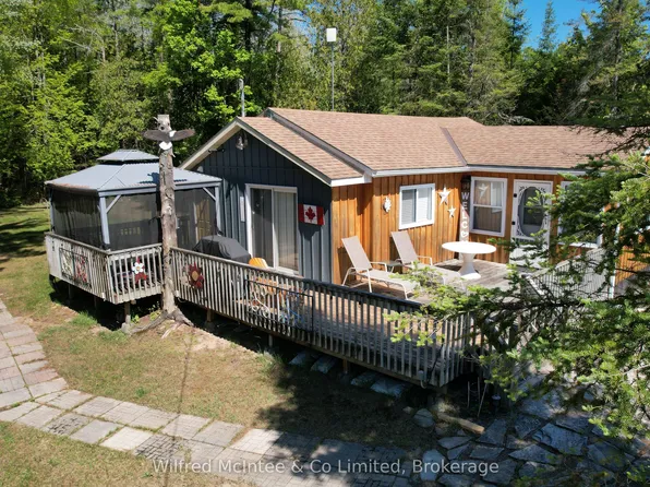 220 Ogimah Rd, Chief's Pt No. 28, ON N0H 2T0