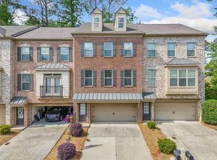 286 Blue Pointe Ct, Suwanee, GA 30024