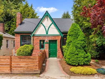 1214 NE 98th Street, Seattle, WA, 98115