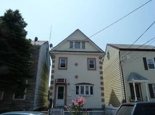 112-26 14th Rd, College Point, NY 11356